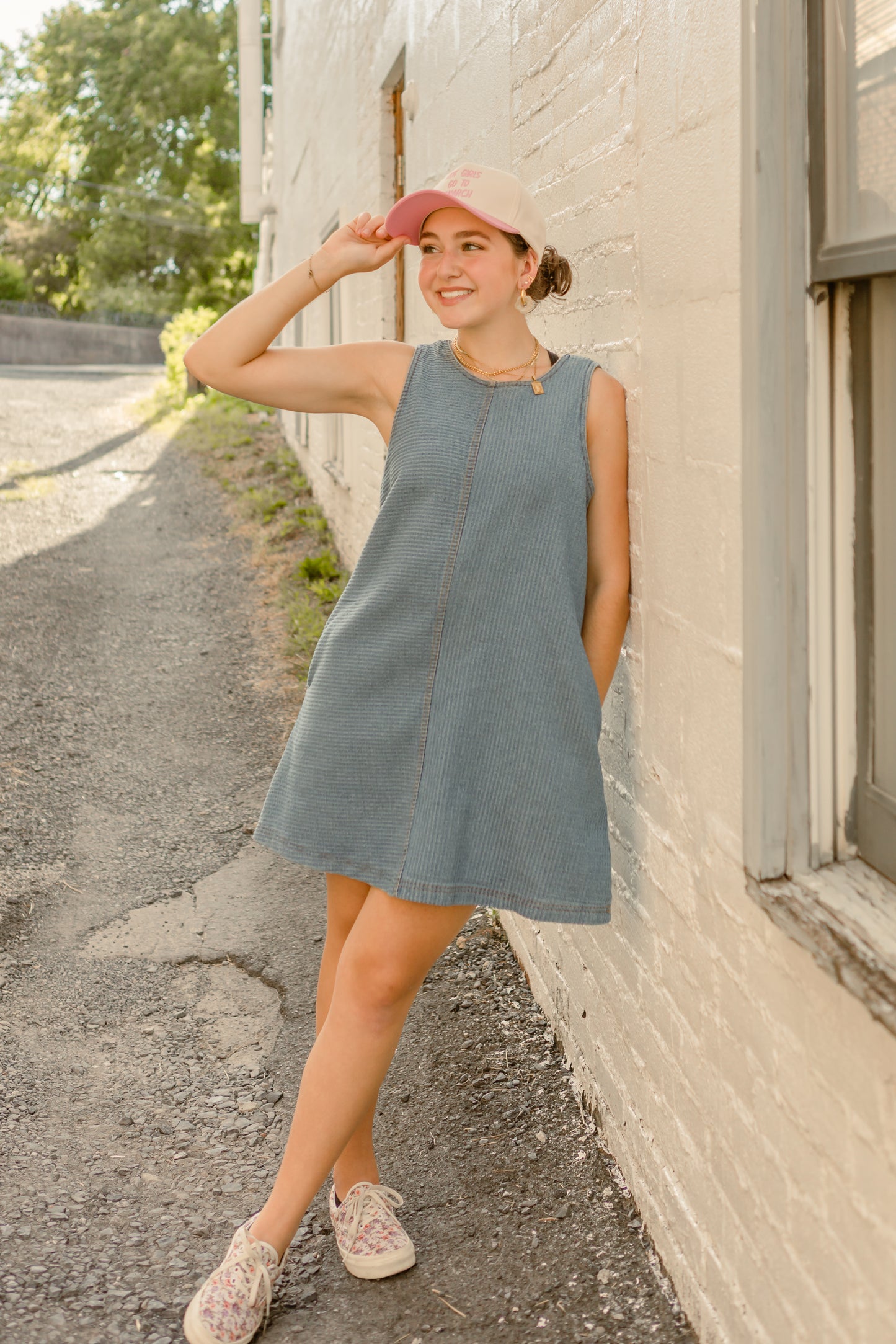 Hot Girls Go To Monarch Hat