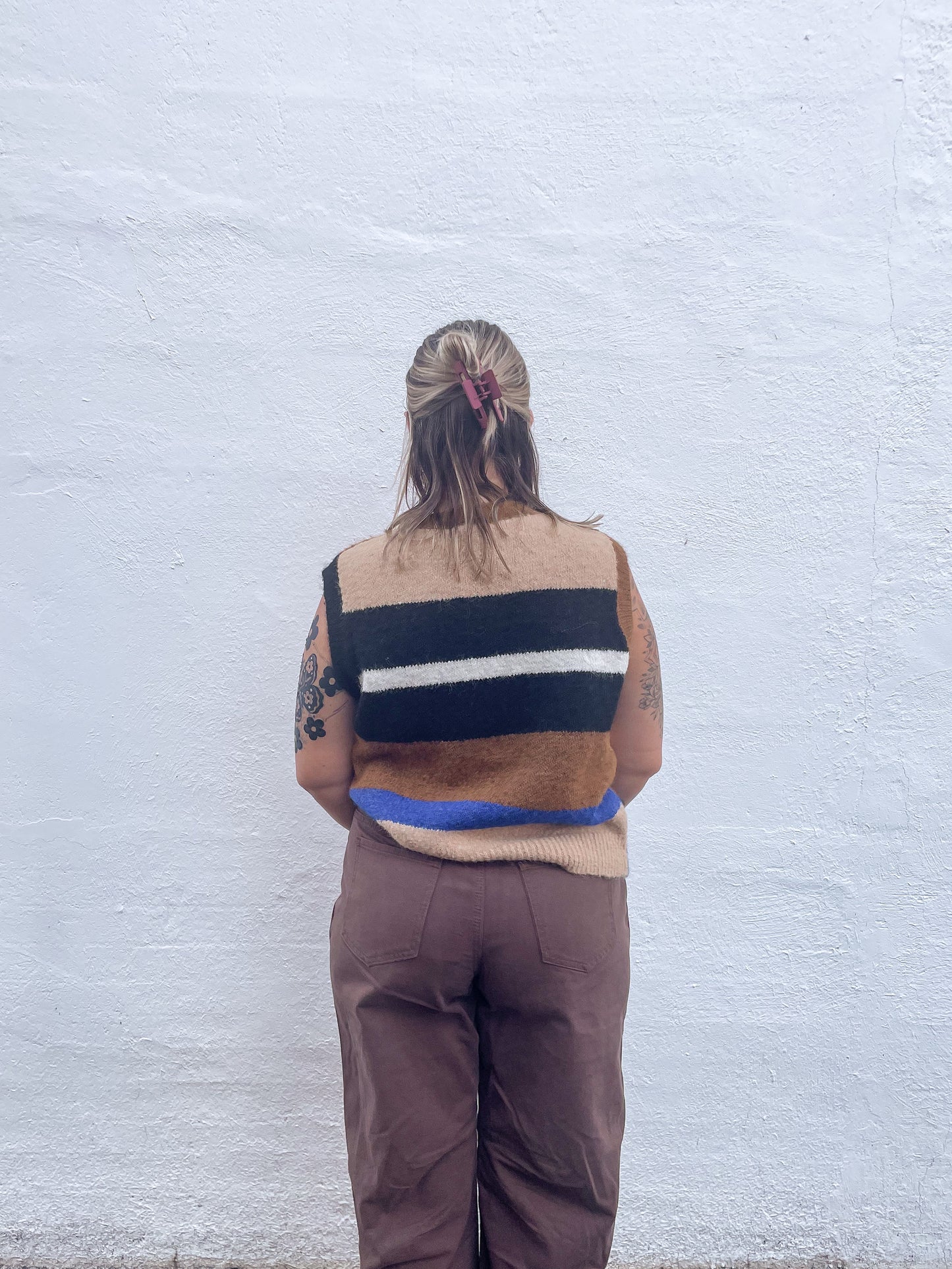 Brown Barrel Jeans
