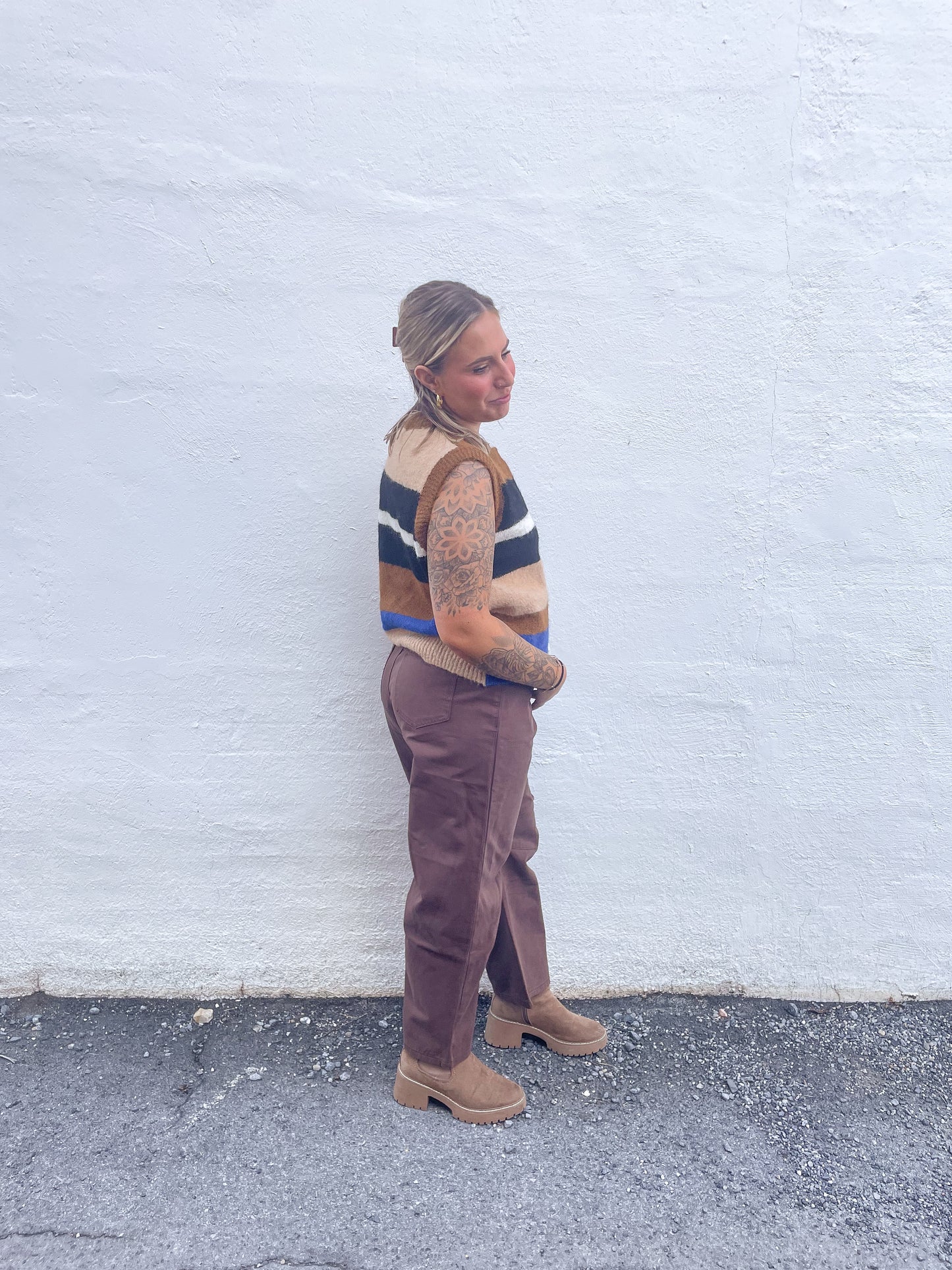 Brown Barrel Jeans