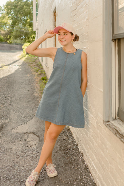 Hot Girls Go To Monarch Hat