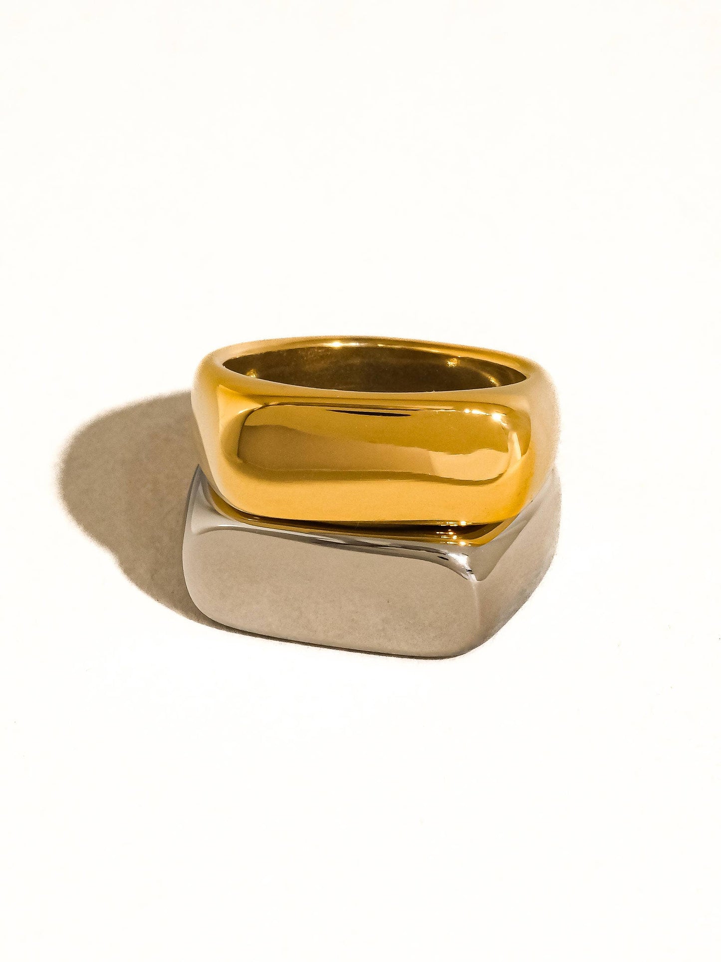 Signet Ring