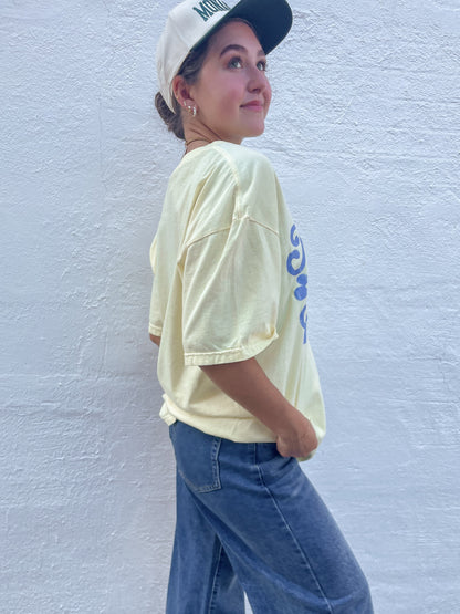 Mother Knows Best Tee