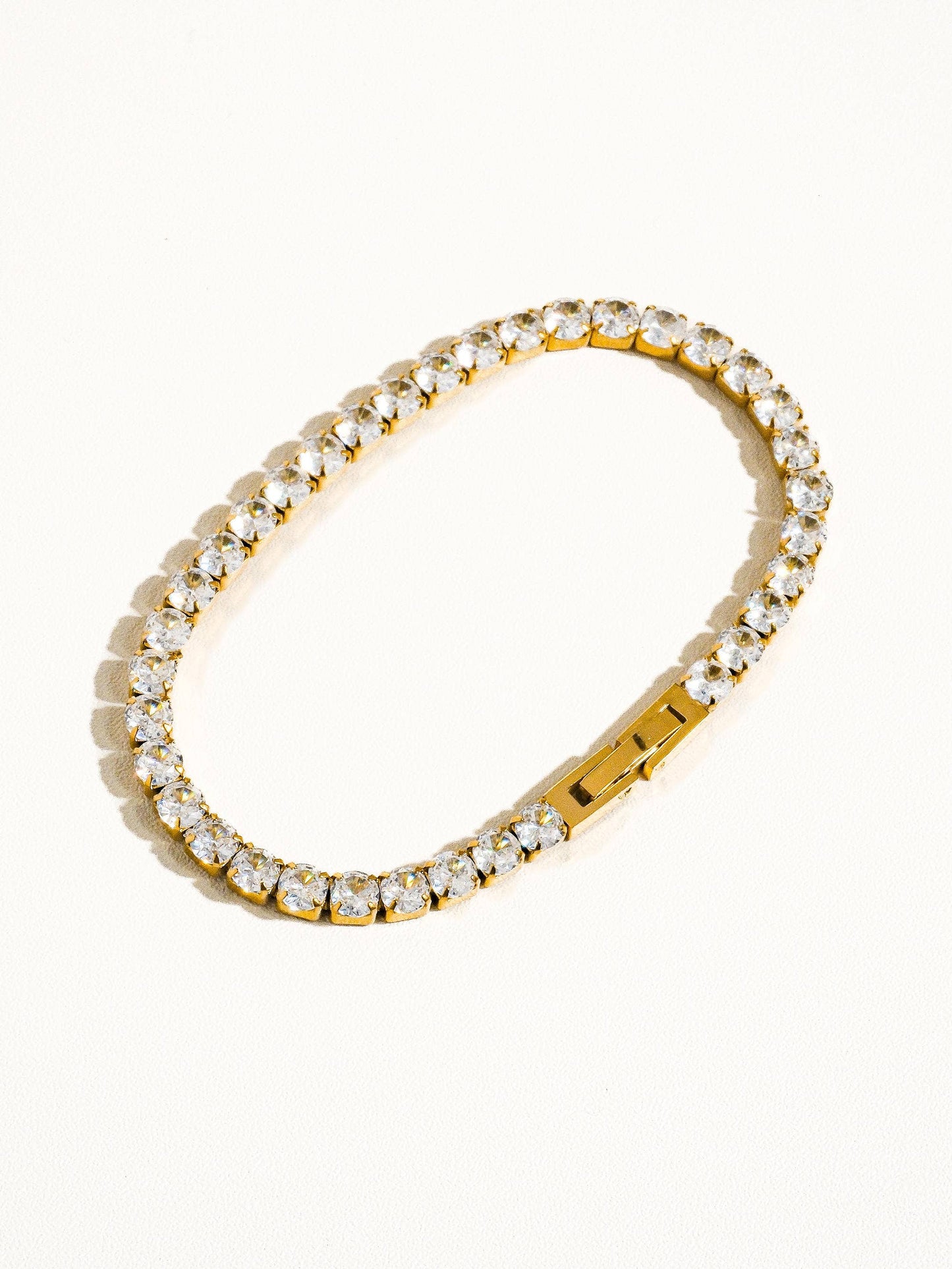 Rounded Diamond Link Bracelet