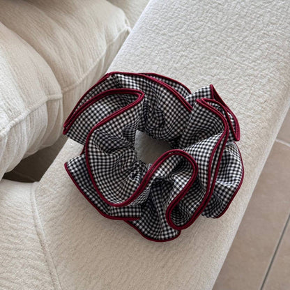 Pink Polka Dot Scrunchie